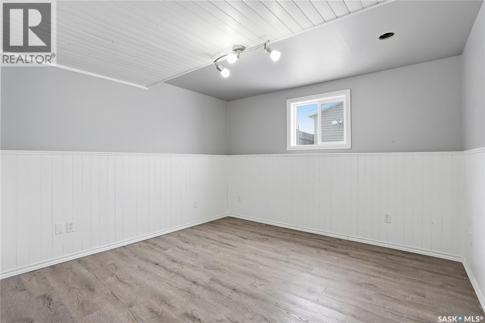 330 Carter Crescent, Saskatoon, Saskatchewan  S7L 7K5 - Photo 23 - SK031669