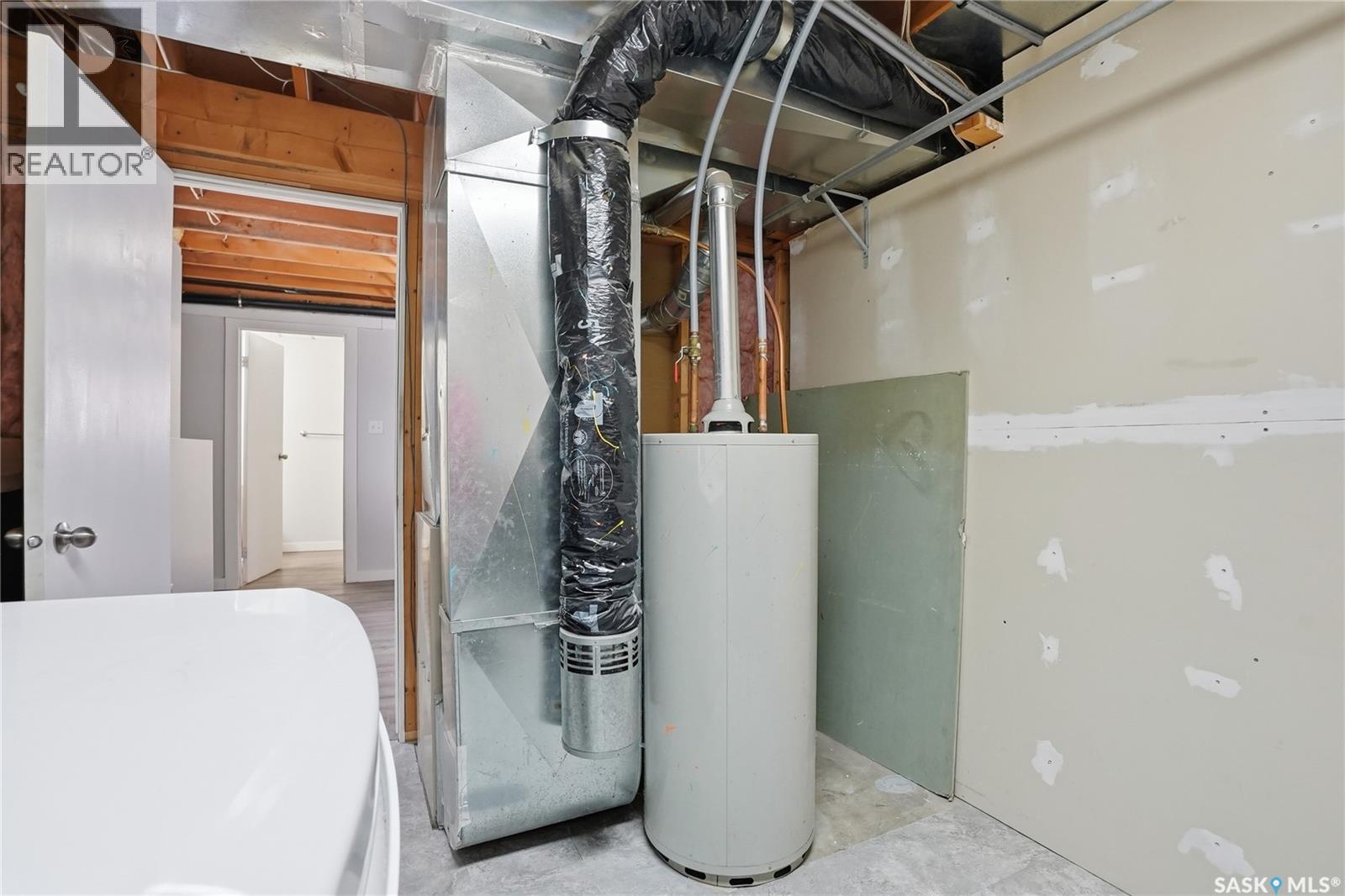 330 Carter Crescent, Saskatoon, Saskatchewan  S7L 7K5 - Photo 28 - SK031669