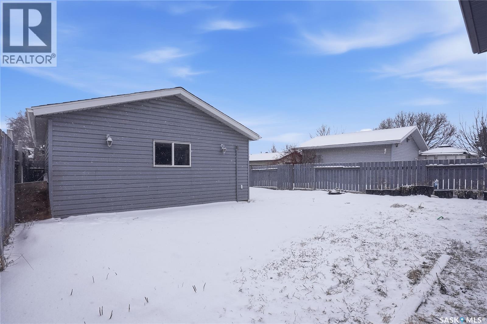 330 Carter Crescent, Saskatoon, Saskatchewan  S7L 7K5 - Photo 34 - SK031669