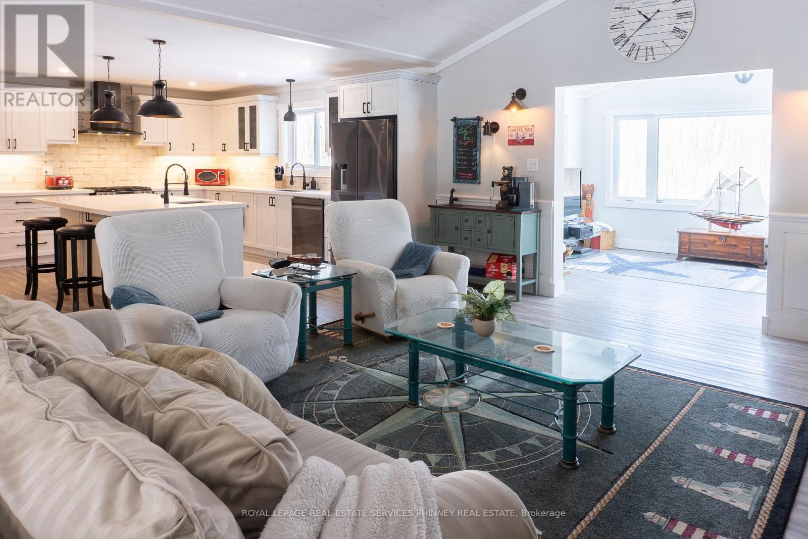 1068 Xavier Street, Gravenhurst, Ontario  P0E 1G0 - Photo 16 - X12939322