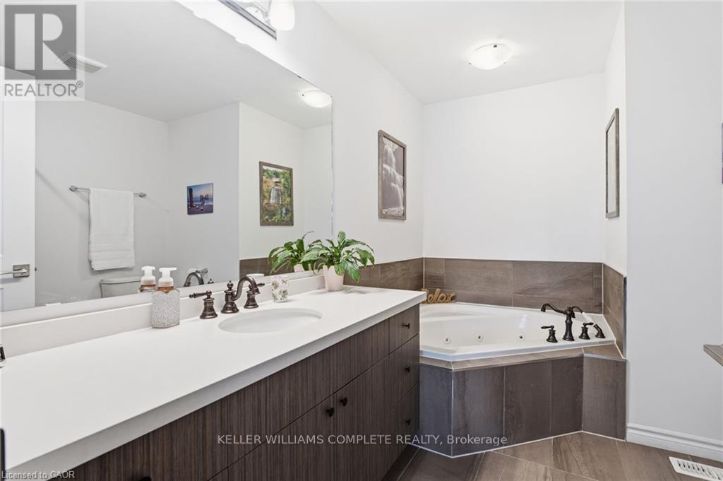 31 - 30 Times Square Boulevard, Hamilton, Ontario  L8J 0L8 - Photo 14 - X12939354