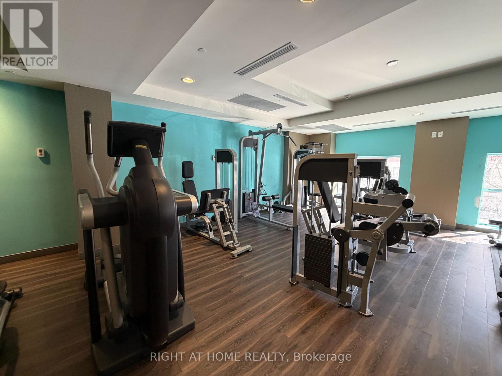 708 - 150 Main Street W, Hamilton, Ontario  L8P 1H8 - Photo 16 - X12939360