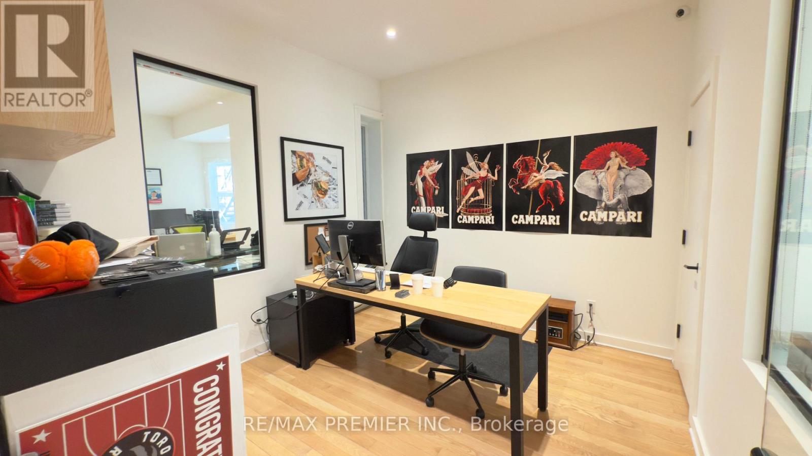 563 Bloor Street W, Toronto, Ontario  M5S 1Y6 - Photo 10 - C12467579