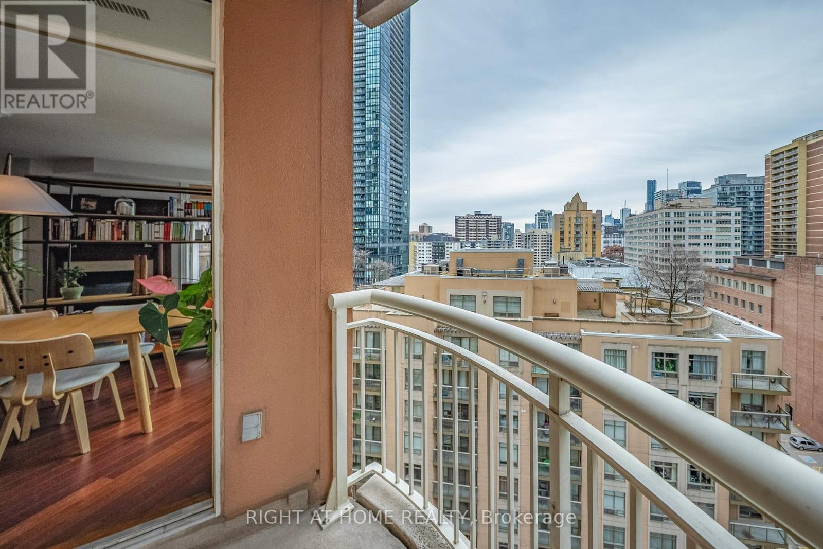 1109 - 100 Hayden Street, Toronto, Ontario  M4Y 3C7 - Photo 40 - C12938950