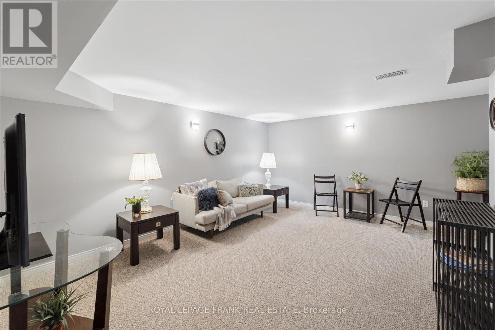 10 Olympia Court, Kawartha Lakes, Ontario  K9V 6C8 - Photo 32 - X12939130