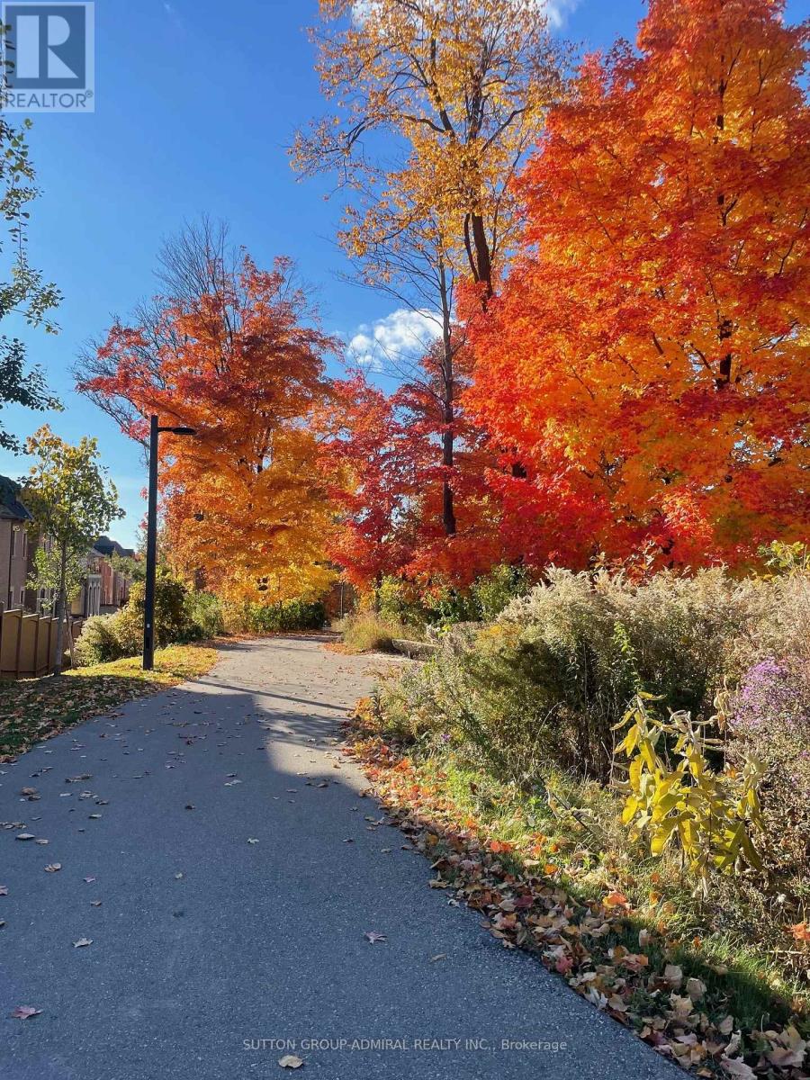 15 Stormont Trail, Vaughan (Vellore Village), Ontario  L4H 3W5 - Photo 46 - N12868140