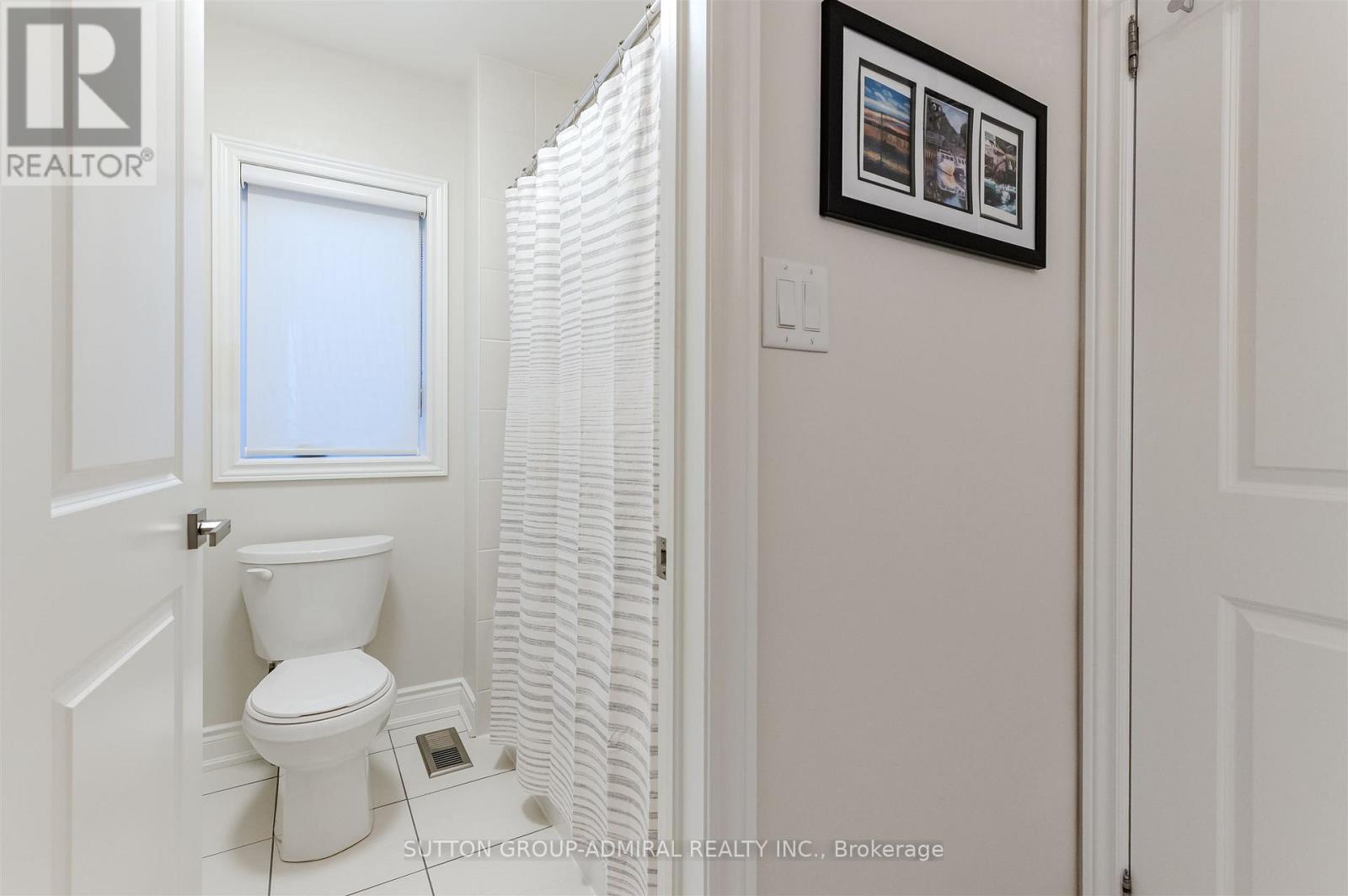 15 Stormont Trail, Vaughan (Vellore Village), Ontario  L4H 3W5 - Photo 30 - N12868140