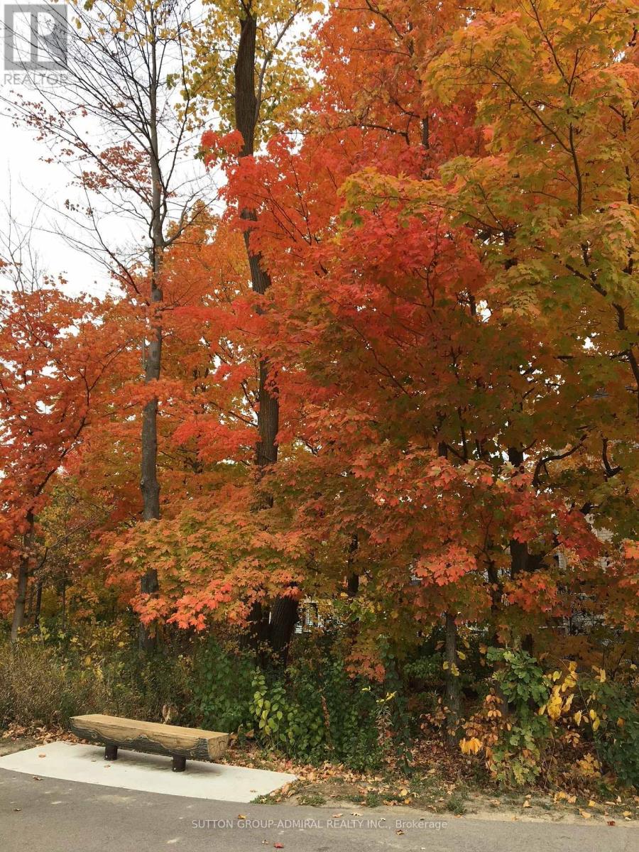 15 Stormont Trail, Vaughan (Vellore Village), Ontario  L4H 3W5 - Photo 48 - N12868140