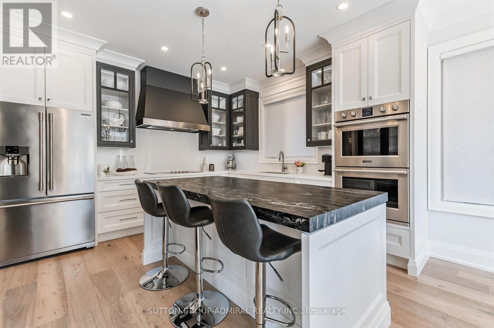 15 Stormont Trail, Vaughan (Vellore Village), Ontario  L4H 3W5 - Photo 11 - N12868140