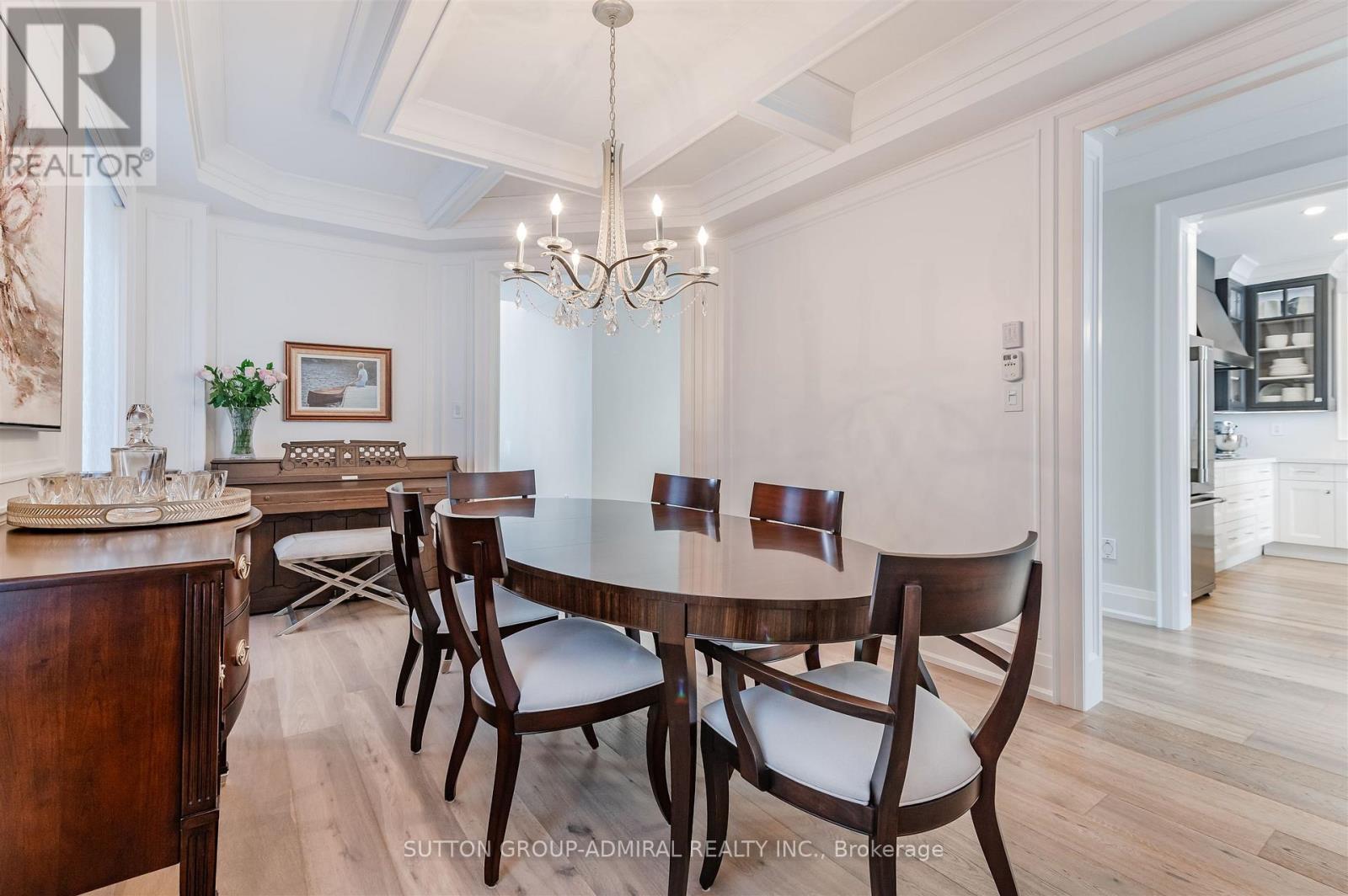 15 Stormont Trail, Vaughan (Vellore Village), Ontario  L4H 3W5 - Photo 8 - N12868140