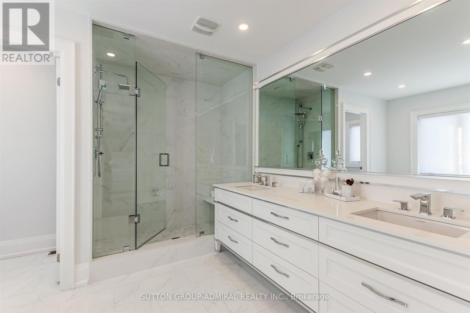 15 Stormont Trail, Vaughan (Vellore Village), Ontario  L4H 3W5 - Photo 24 - N12868140