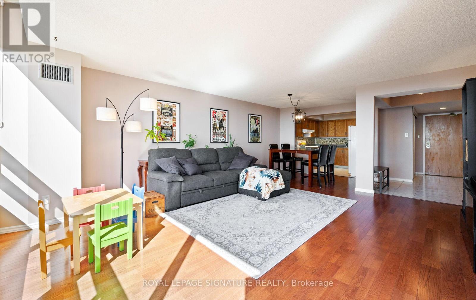 1207 - 310 Mill Street S, Brampton, Ontario  L6Y 3B1 - Photo 8 - W12612420