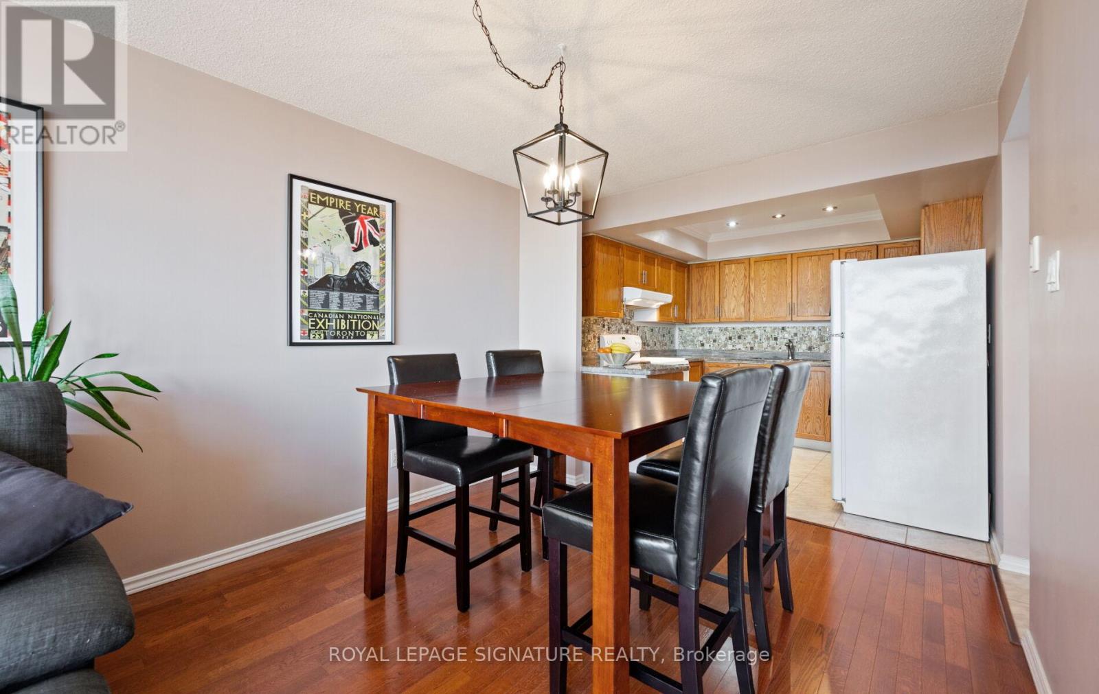 1207 - 310 Mill Street S, Brampton, Ontario  L6Y 3B1 - Photo 11 - W12612420