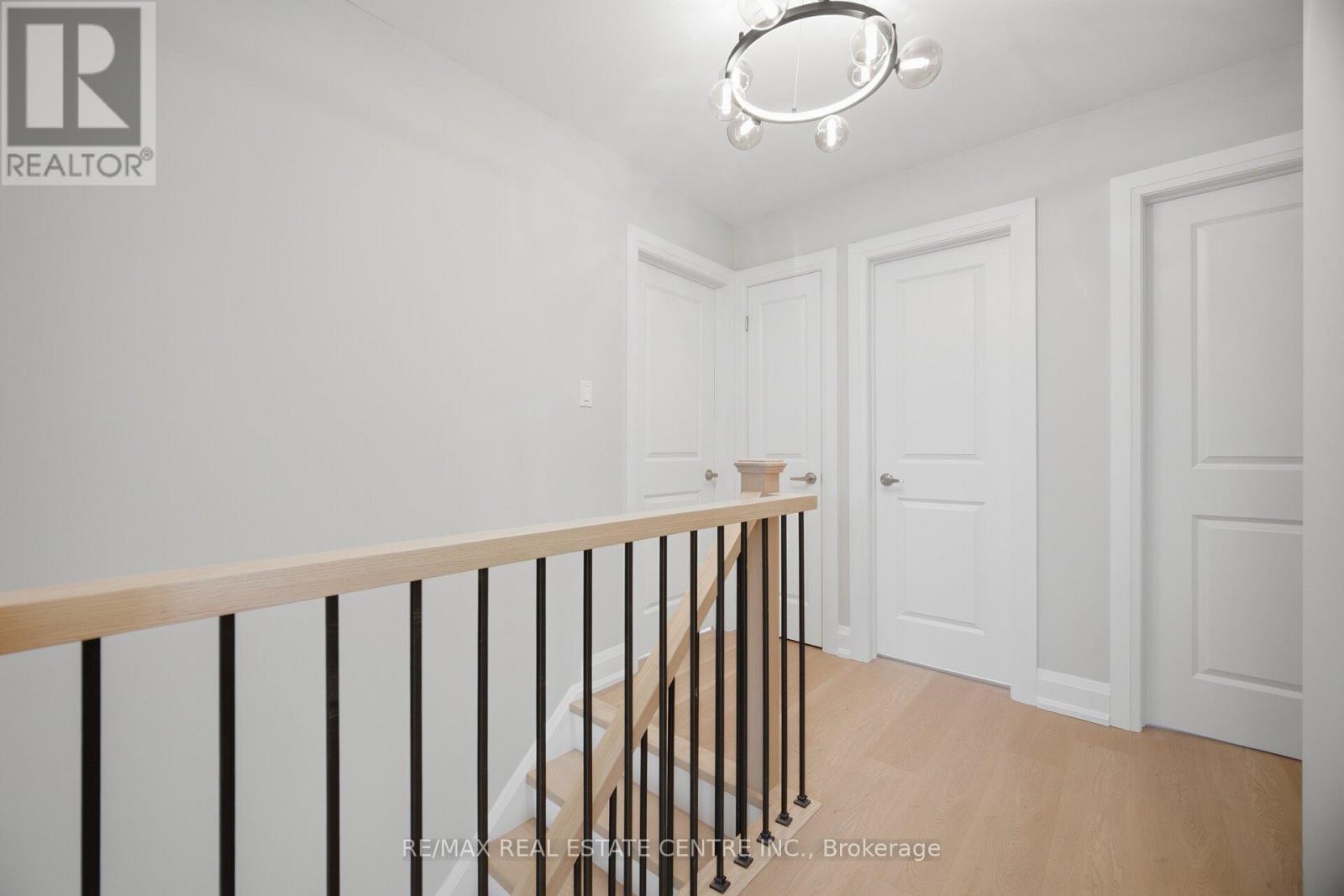 4028 Sasha Court, Mississauga (Rathwood), Ontario  L4W 3K9 - Photo 28 - W12938354