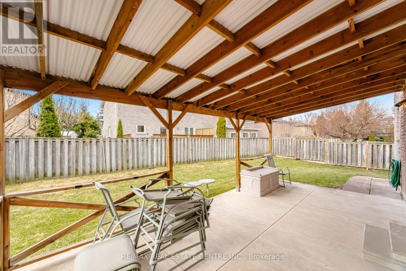 4028 Sasha Court, Mississauga (Rathwood), Ontario  L4W 3K9 - Photo 46 - W12938354