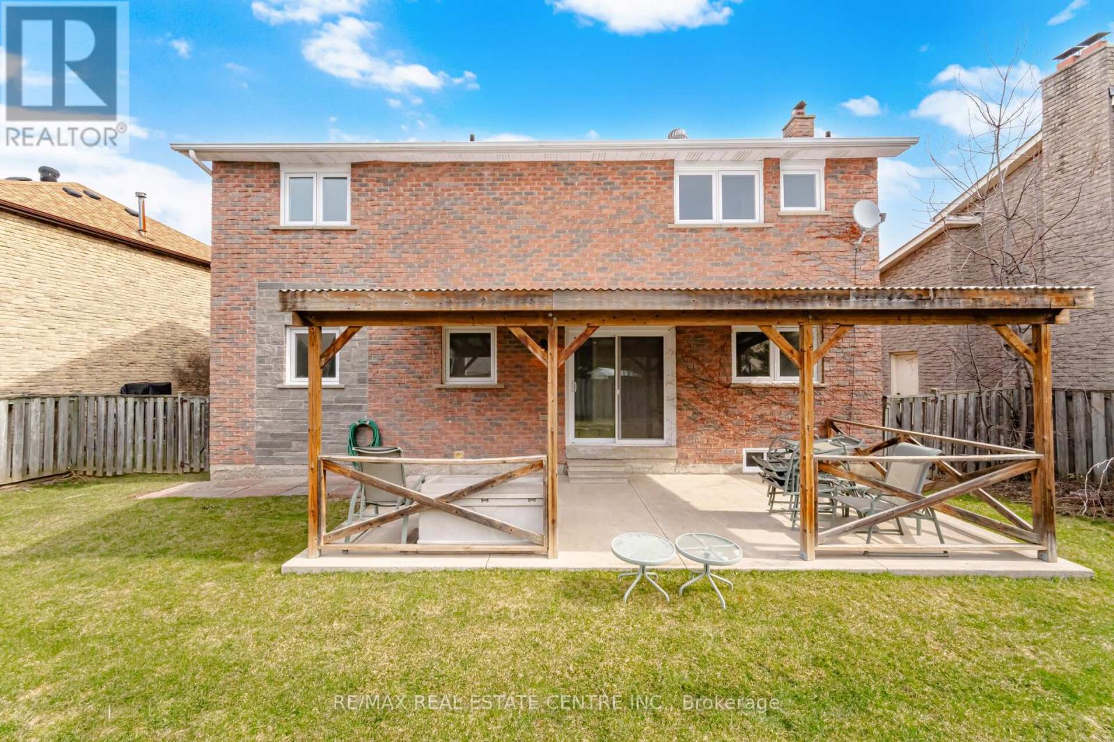 4028 Sasha Court, Mississauga (Rathwood), Ontario  L4W 3K9 - Photo 44 - W12938354