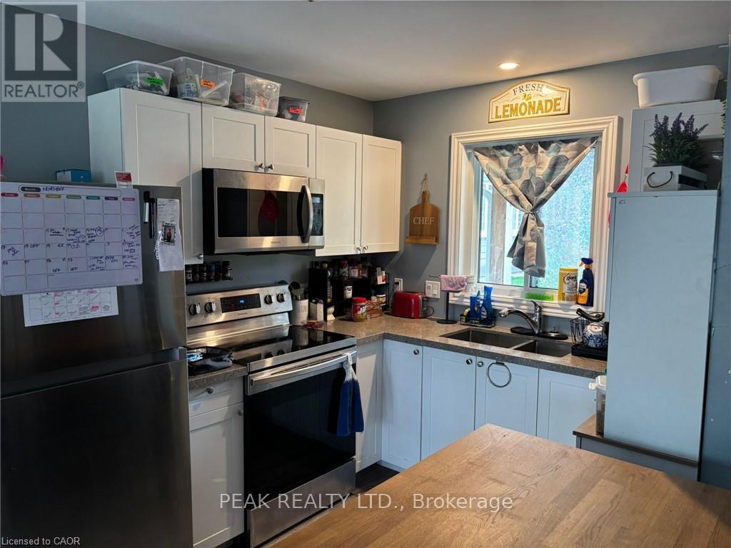 46 Elora Street S, Minto, Ontario  L3Z 3E6 - Photo 7 - X12464111