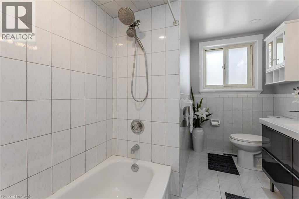 2074 Mountain Grove Avenue, Burlington, Ontario  L7P 2H9 - Photo 20 - 40816026