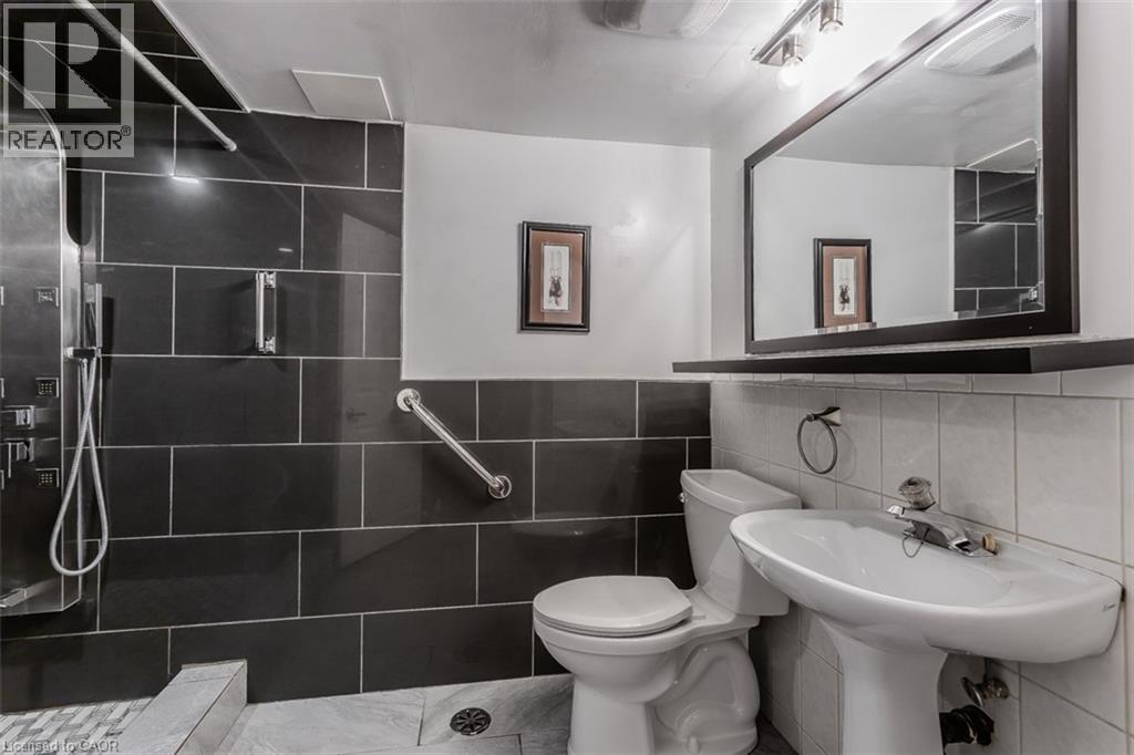 2074 Mountain Grove Avenue, Burlington, Ontario  L7P 2H9 - Photo 32 - 40816026