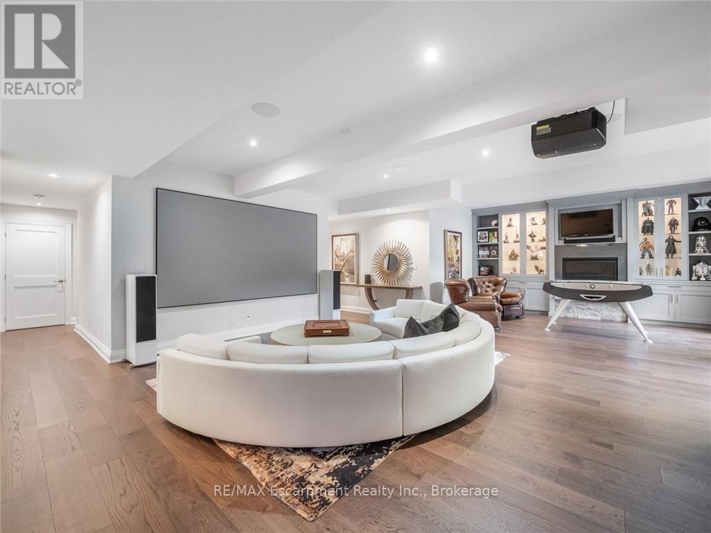 3087 Lakeshore Road, Burlington, Ontario  L7N 1A3 - Photo 34 - W12768868