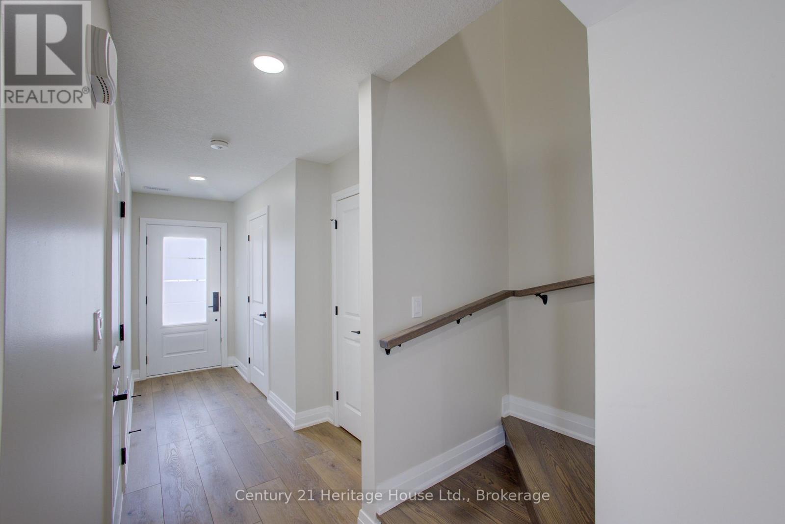 4 - 229 Bruce Street S, West Grey, Ontario  N0G 1R0 - Photo 2 - X12468225