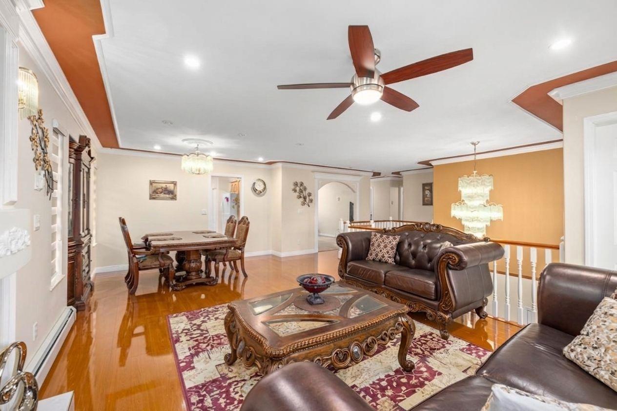 3545 Viewmount Place, Abbotsford, British Columbia V2T 6S1 - Photo 5 - R3105067