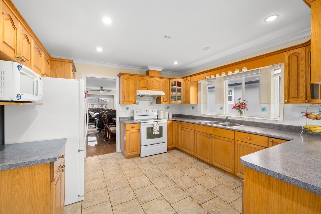 3545 Viewmount Place, Abbotsford, British Columbia V2T 6S1 - Photo 9 - R3105067