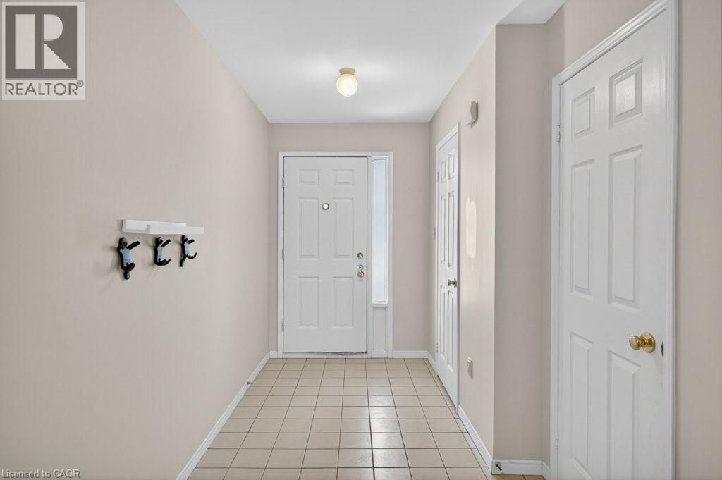 86 Rita Avenue, Hamilton, Ontario  L8W 1M5 - Photo 3 - 40816268