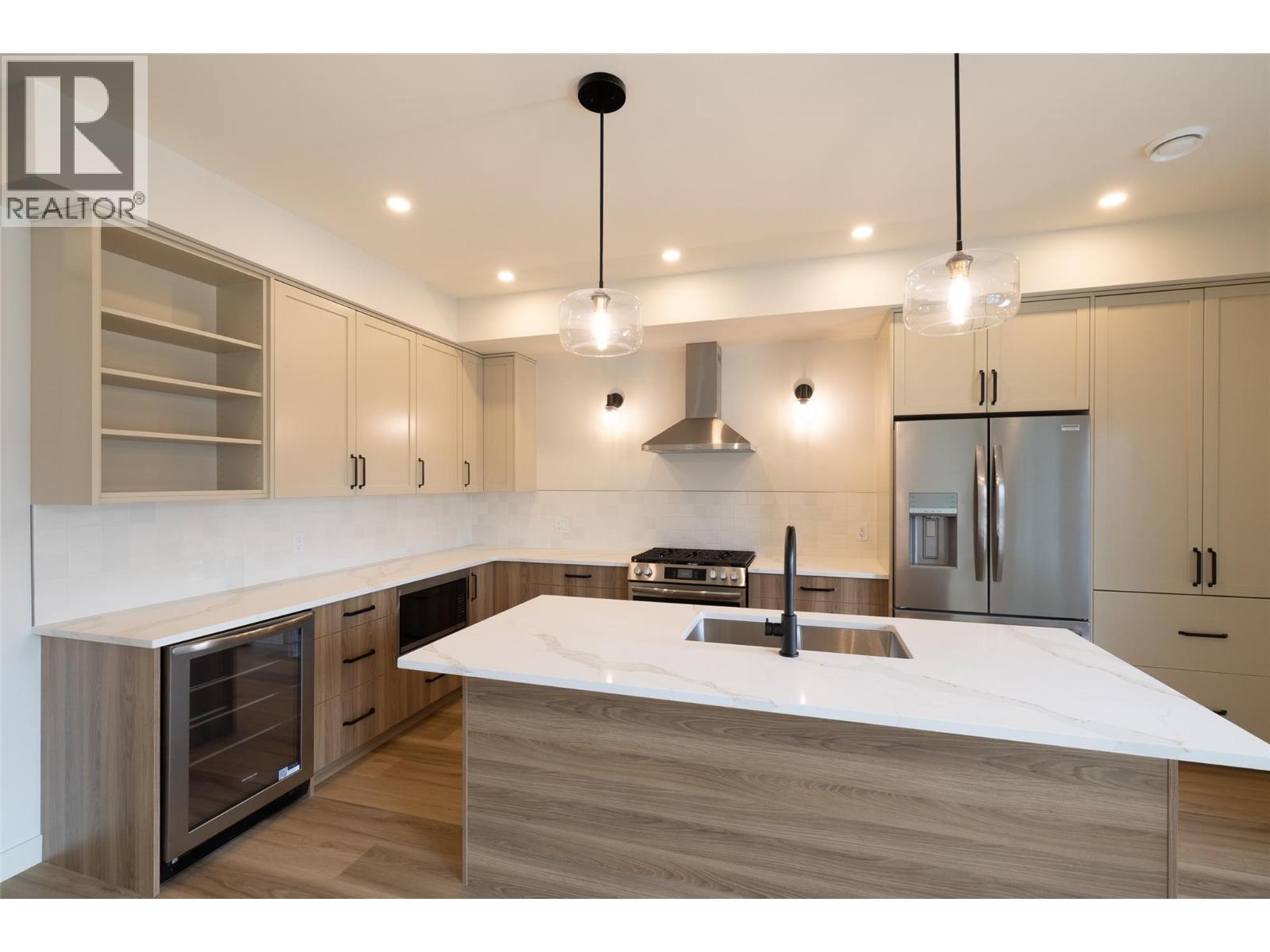 800 Riverside Way Unit# 402, Fernie, British Columbia  V0B 1M7 - Photo 13 - 10345562