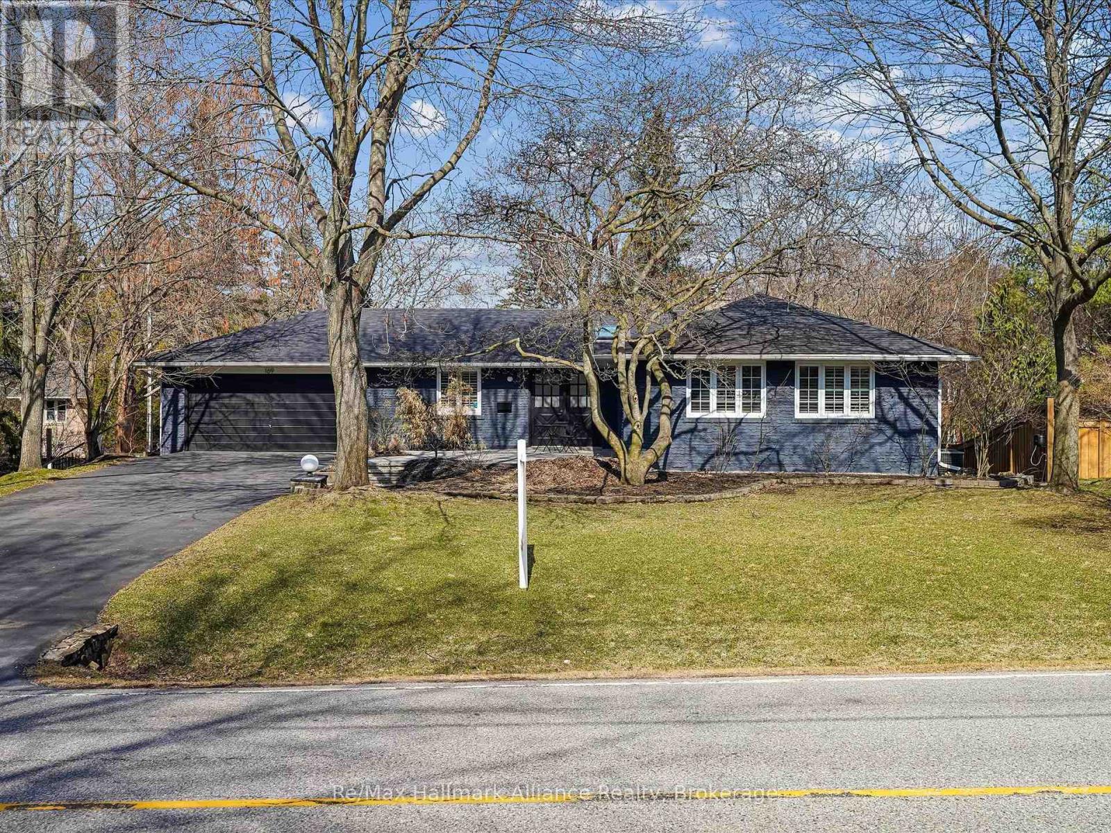 169 MORRISON ROAD, Oakville, Ontario