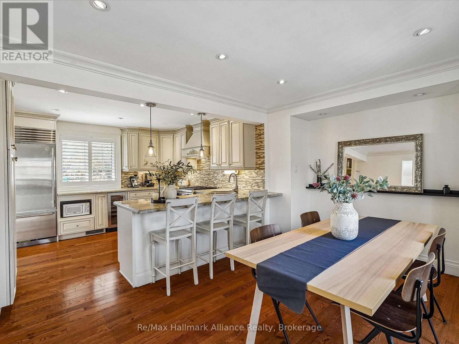 169 Morrison Road, Oakville, Ontario  L6J 4J3 - Photo 11 - W12939696