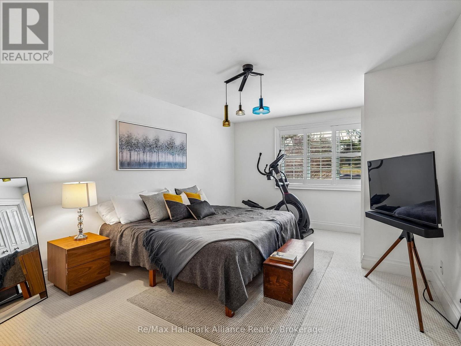 169 Morrison Road, Oakville, Ontario  L6J 4J3 - Photo 13 - W12939696