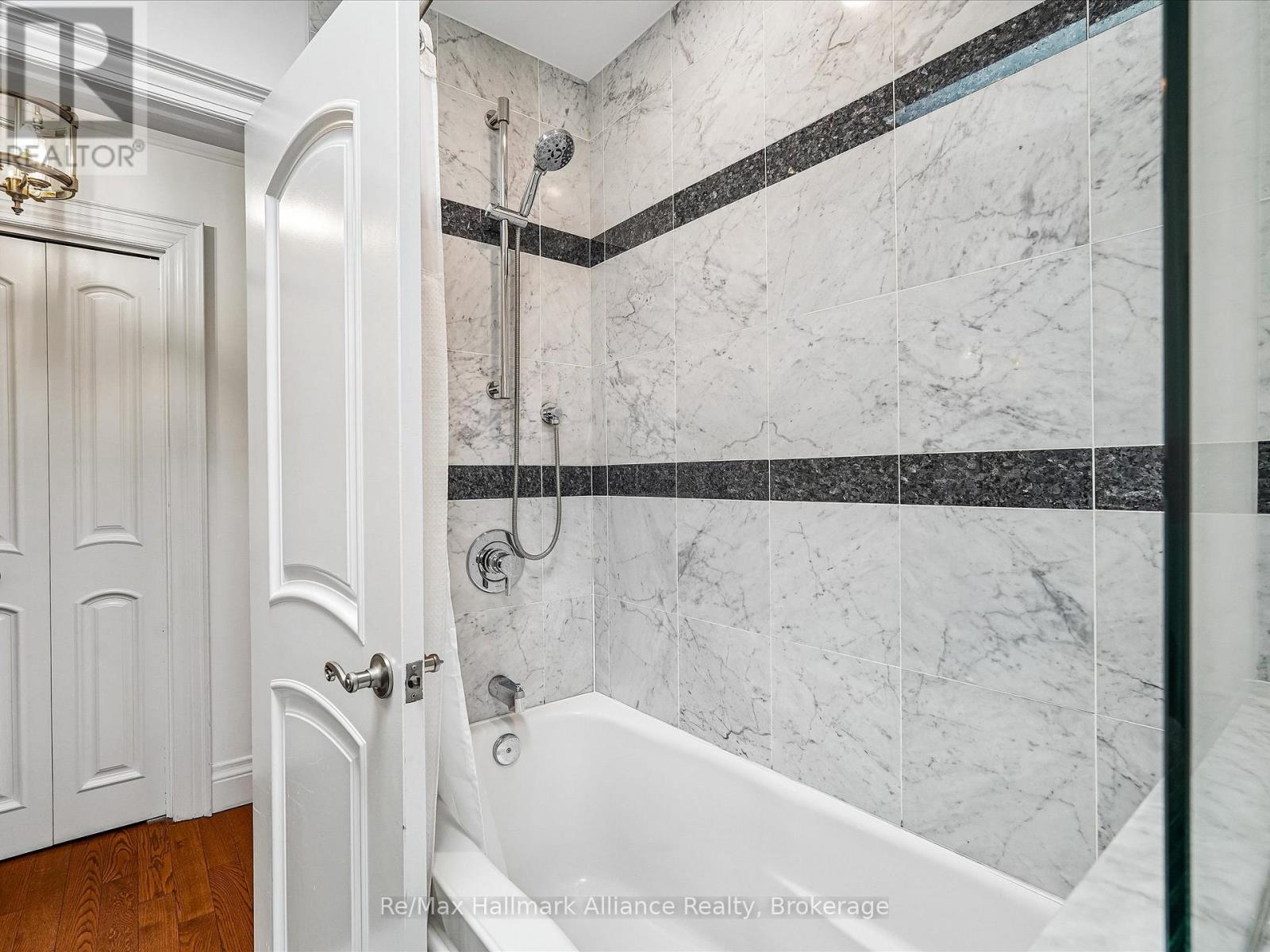 169 Morrison Road, Oakville, Ontario  L6J 4J3 - Photo 19 - W12939696