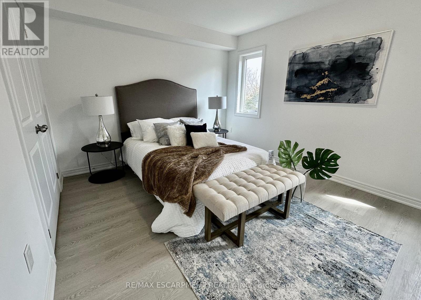 15 Davinci Boulevard, Hamilton, Ontario  L9B 1B7 - Photo 22 - X12937216