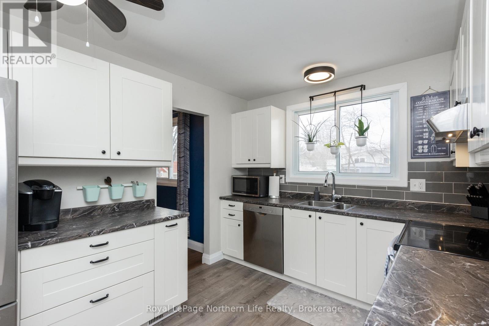 201 Marshall Park Drive, North Bay, Ontario  P1A 3L1 - Photo 27 - X12939786