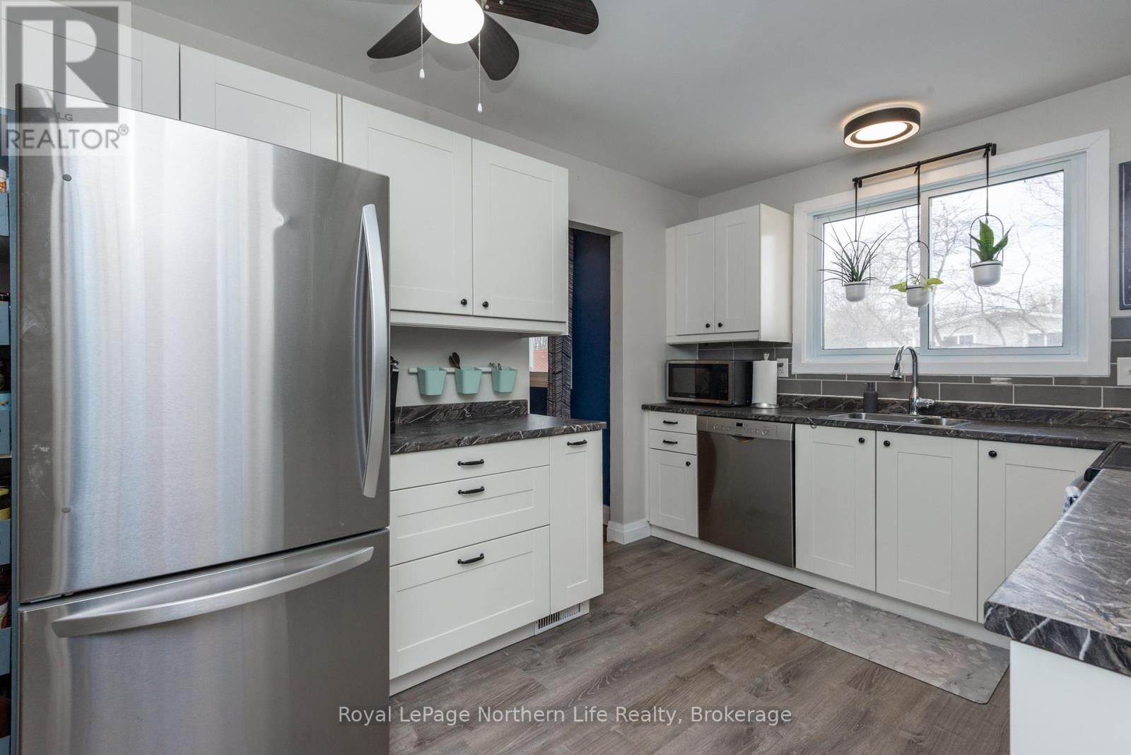 201 Marshall Park Drive, North Bay, Ontario  P1A 3L1 - Photo 28 - X12939786