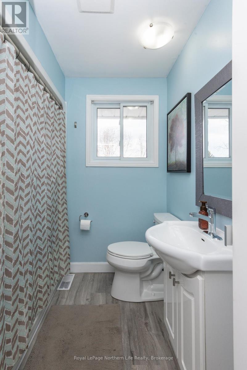 201 Marshall Park Drive, North Bay, Ontario  P1A 3L1 - Photo 33 - X12939786