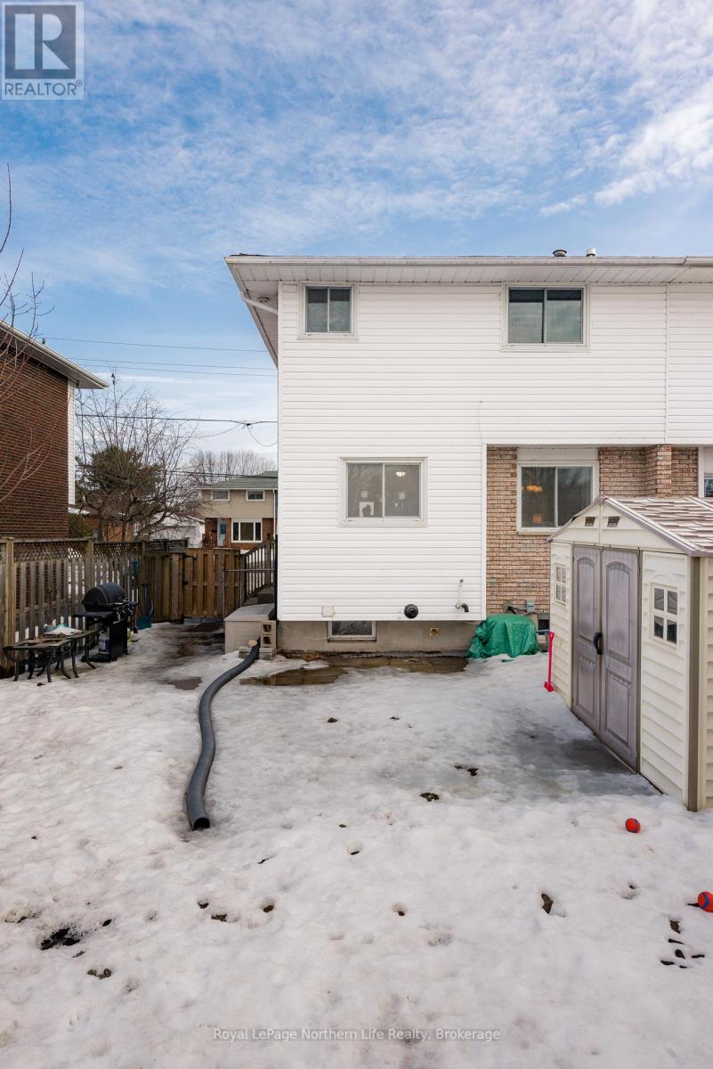 201 Marshall Park Drive, North Bay, Ontario  P1A 3L1 - Photo 8 - X12939786