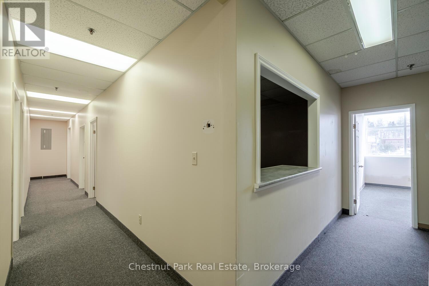 212b - 945 3rd Avenue E, Owen Sound, Ontario  N4K 2K8 - Photo 4 - X12939628