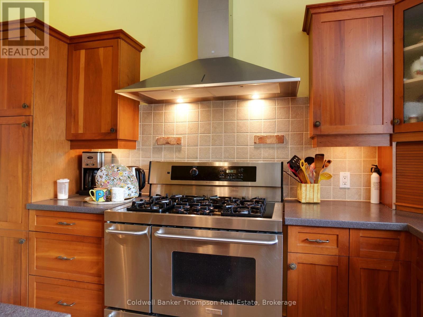 1070 Grass Lake Road, Kearney, Ontario  P0A 1M0 - Photo 8 - X12939650