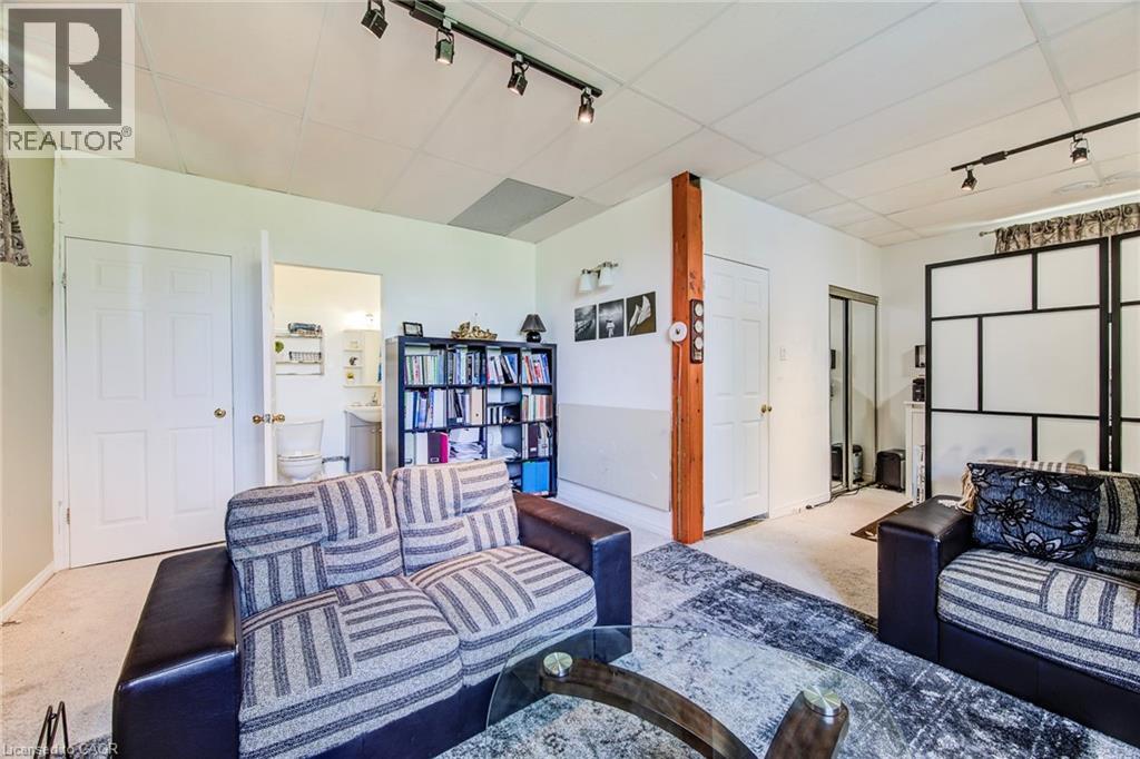 160 Hidden Creek Drive, Kitchener, Ontario  N2N 3N6 - Photo 39 - 40816156