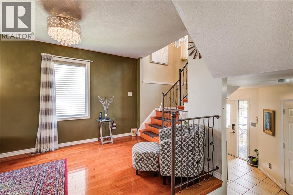 160 Hidden Creek Drive, Kitchener, Ontario  N2N 3N6 - Photo 9 - 40816156