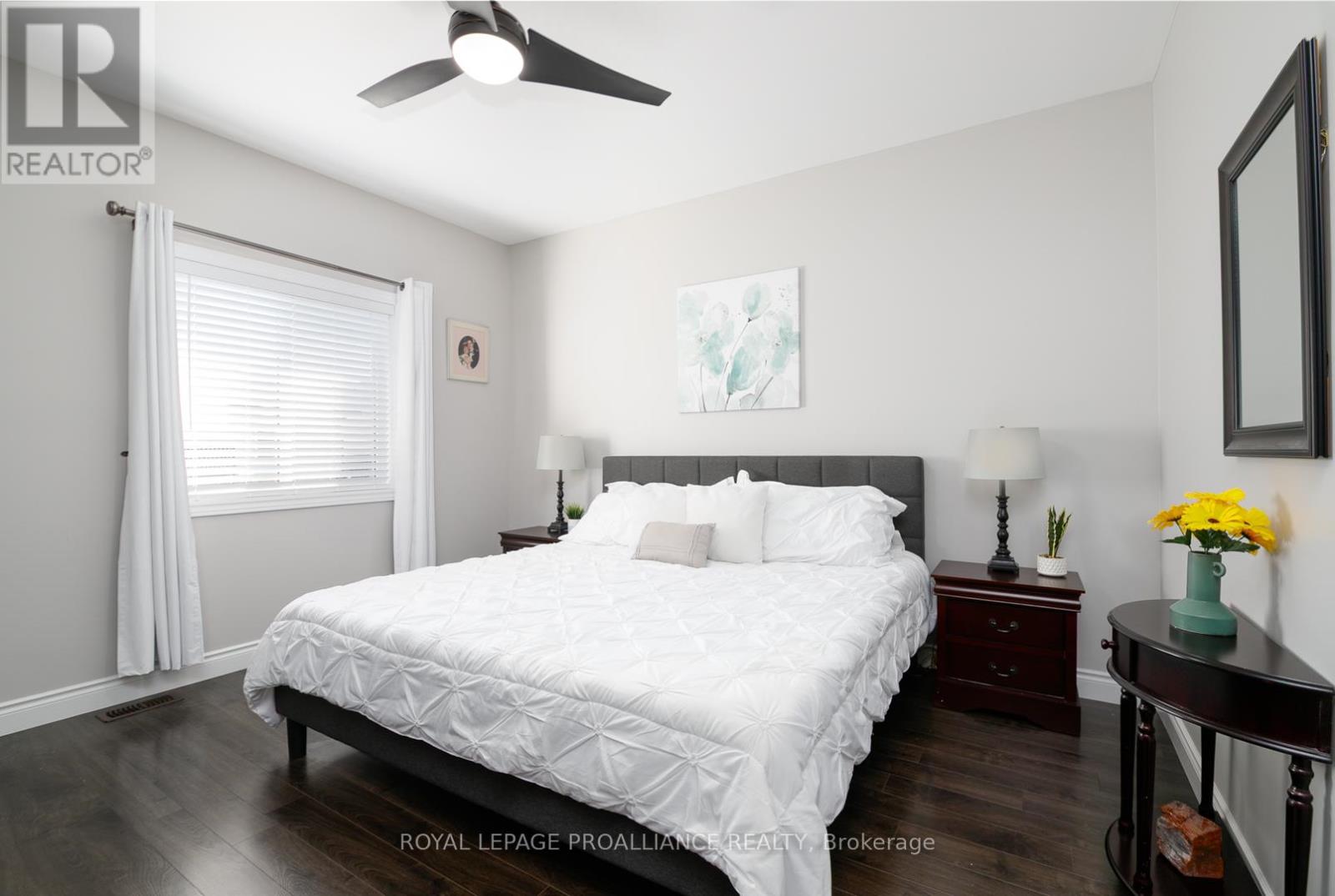 81 Sienna Avenue, Belleville, Ontario  K8P 0E9 - Photo 14 - X12939608