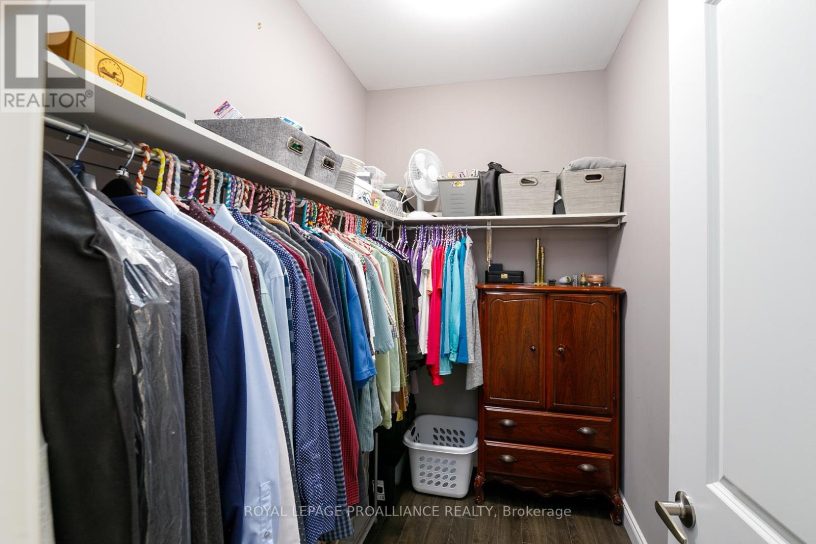 81 Sienna Avenue, Belleville, Ontario  K8P 0E9 - Photo 17 - X12939608