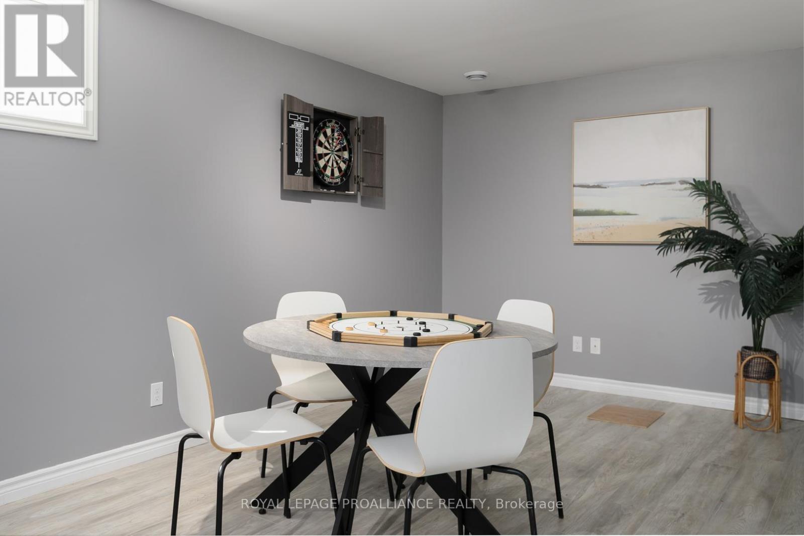 81 Sienna Avenue, Belleville, Ontario  K8P 0E9 - Photo 23 - X12939608