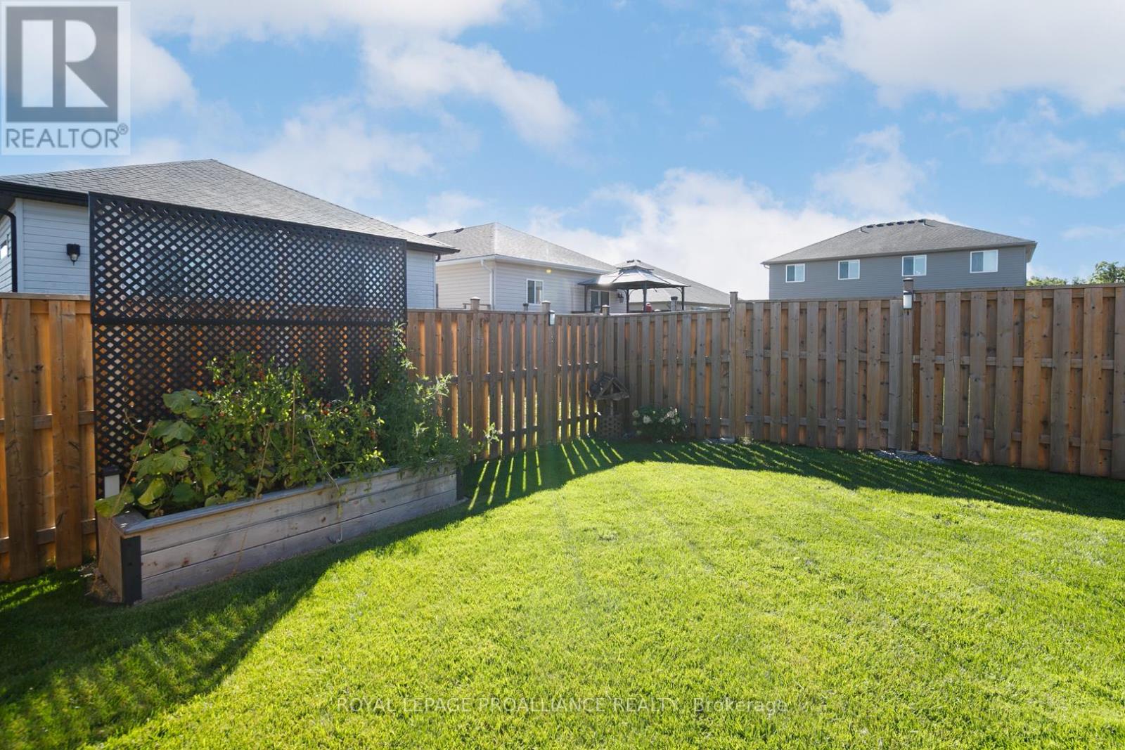 81 Sienna Avenue, Belleville, Ontario  K8P 0E9 - Photo 37 - X12939608