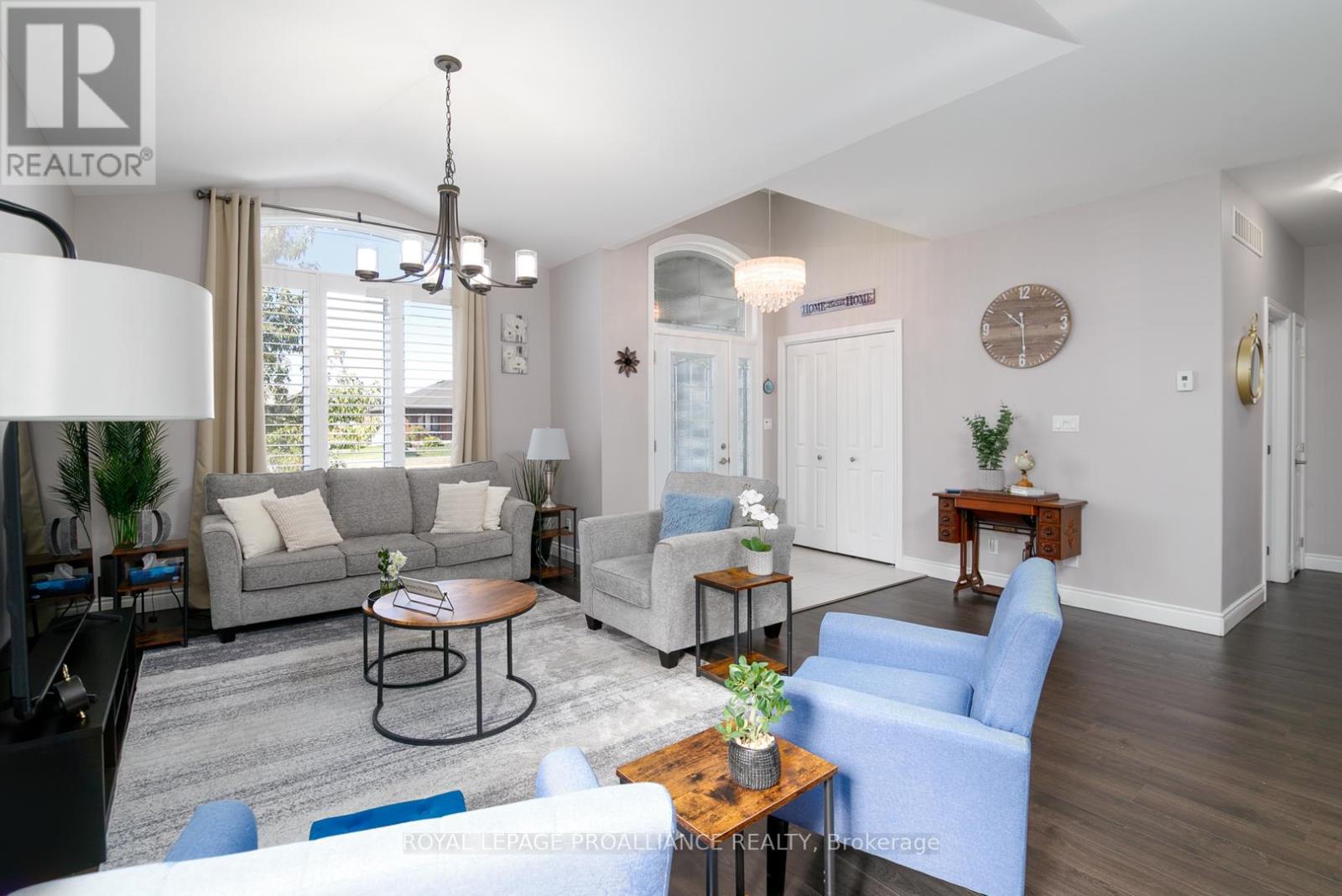 81 Sienna Avenue, Belleville, Ontario  K8P 0E9 - Photo 6 - X12939608