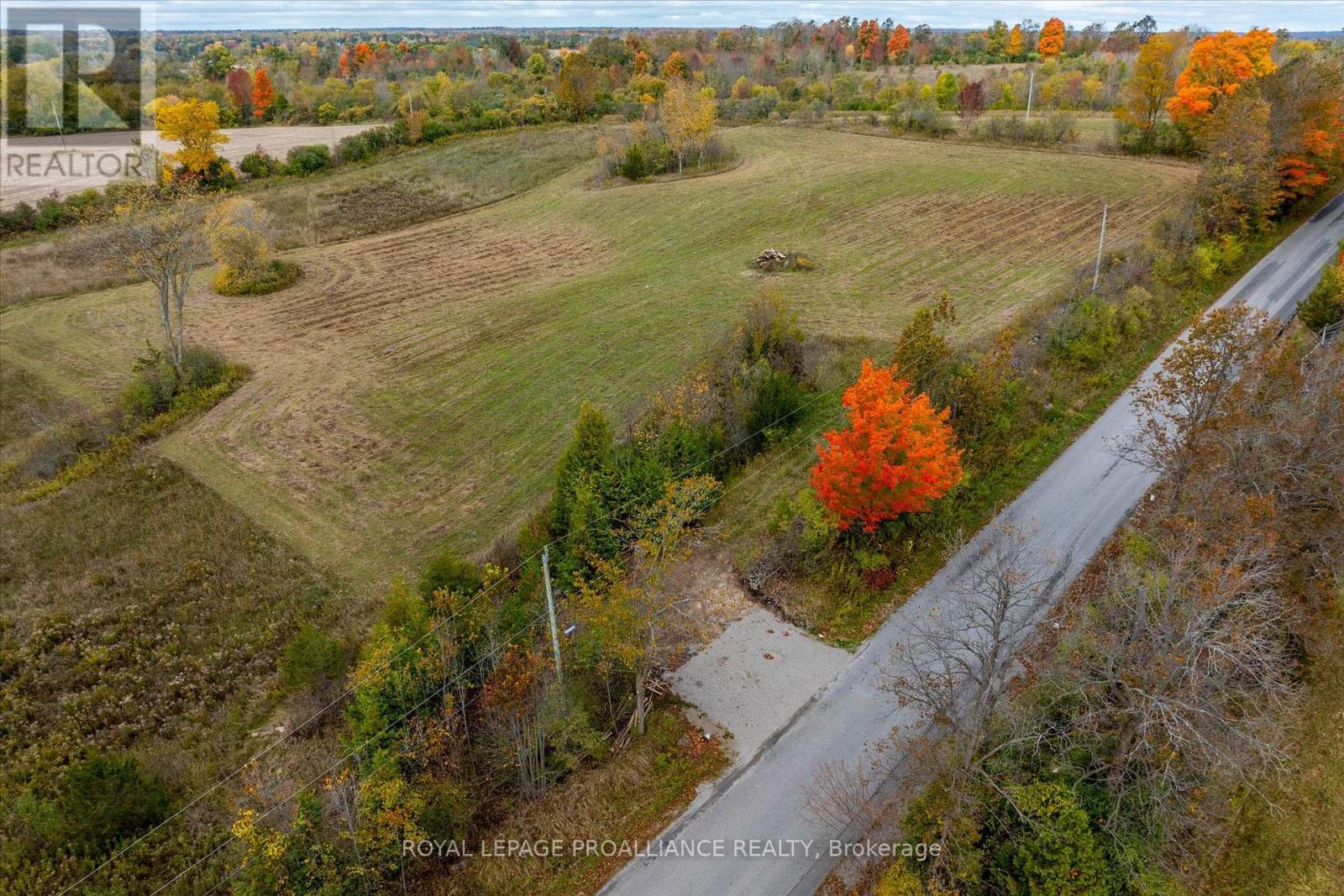Lot Centre Line, Selwyn, Ontario K0L 2H0 - Photo 17 - X12939708