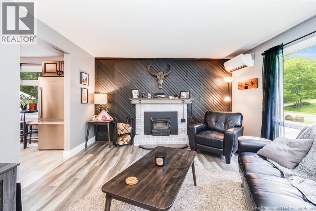 28 Christopher Drive, Burton, New Brunswick  E2V 3H7 - Photo 4 - NB136203