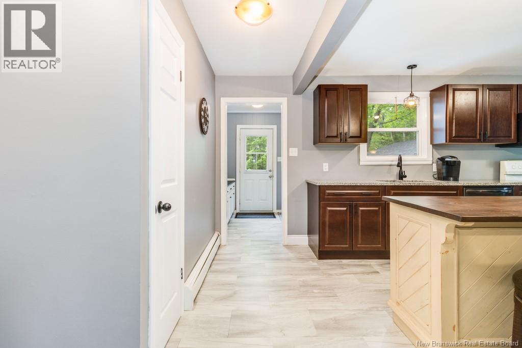 28 Christopher Drive, Burton, New Brunswick  E2V 3H7 - Photo 15 - NB136203